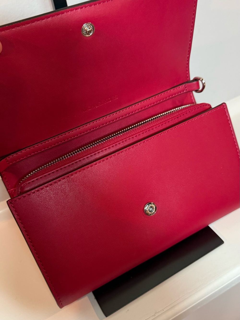 MICHAEL KORS Jet Set Large Ombré Signature Logo Crossbody Bag - Picture 4 of 7